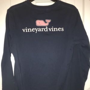 Vineyard vines long sleeve navy blue.